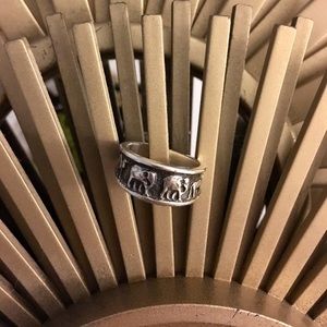 James Avery Rare/Retired Noah’s Ark Ring